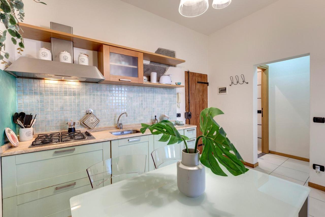Charlize Apartment By Mamo Florence Luaran gambar